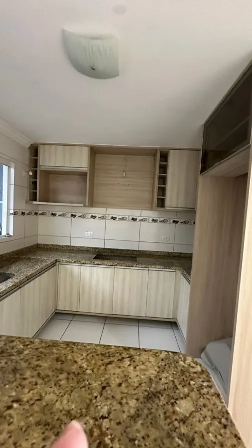 Imagem Sobrado para Venda em Curitiba, Cidade Industrial, 3 dormitórios, 1 suíte, 2 banheiros, 2 vagas