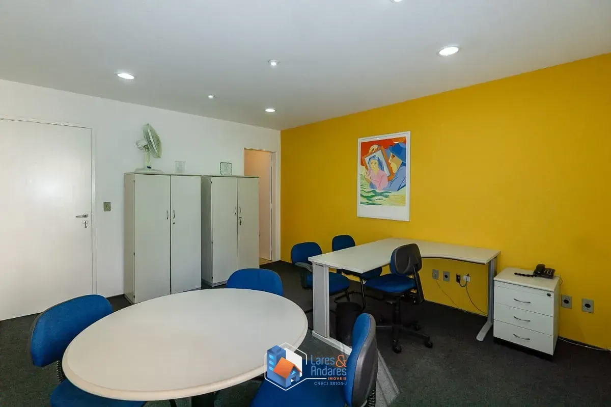 Imagem Casa comercial para venda em Saúde, 383m²