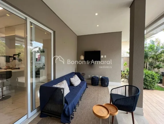 Imagem Linda casa à venda em um condomínio de alto padrão na cidade de Valinhos - SP. Esta espaçosa res...