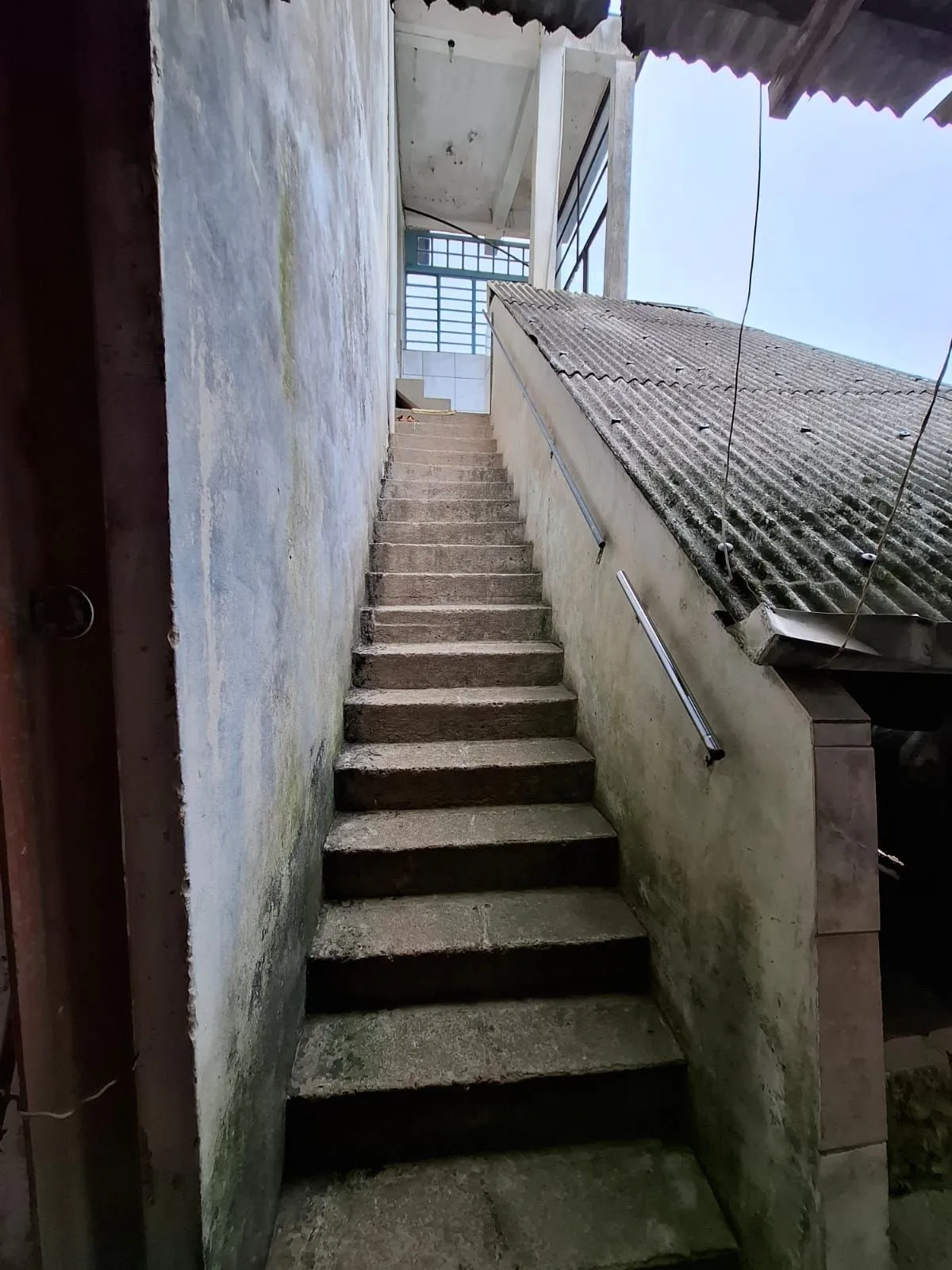 Imagem CASA COMERCIAL NO BAÍRRO LOMBA PINHEIRO