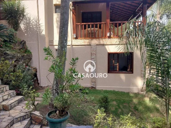 Imagem Casa com 5 quartos à venda, 385 m² por R$ 1.730.000 - Canto das Águas - Rio Acima/MG