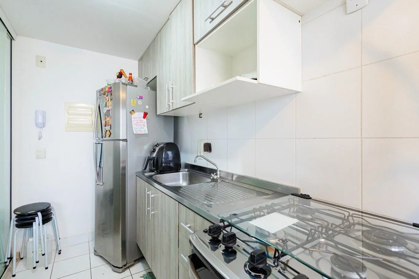 Imagem Apartamento 2 dormitórios, suíte e vaga - 65m² em Vila Ipiranga, Porto Alegre