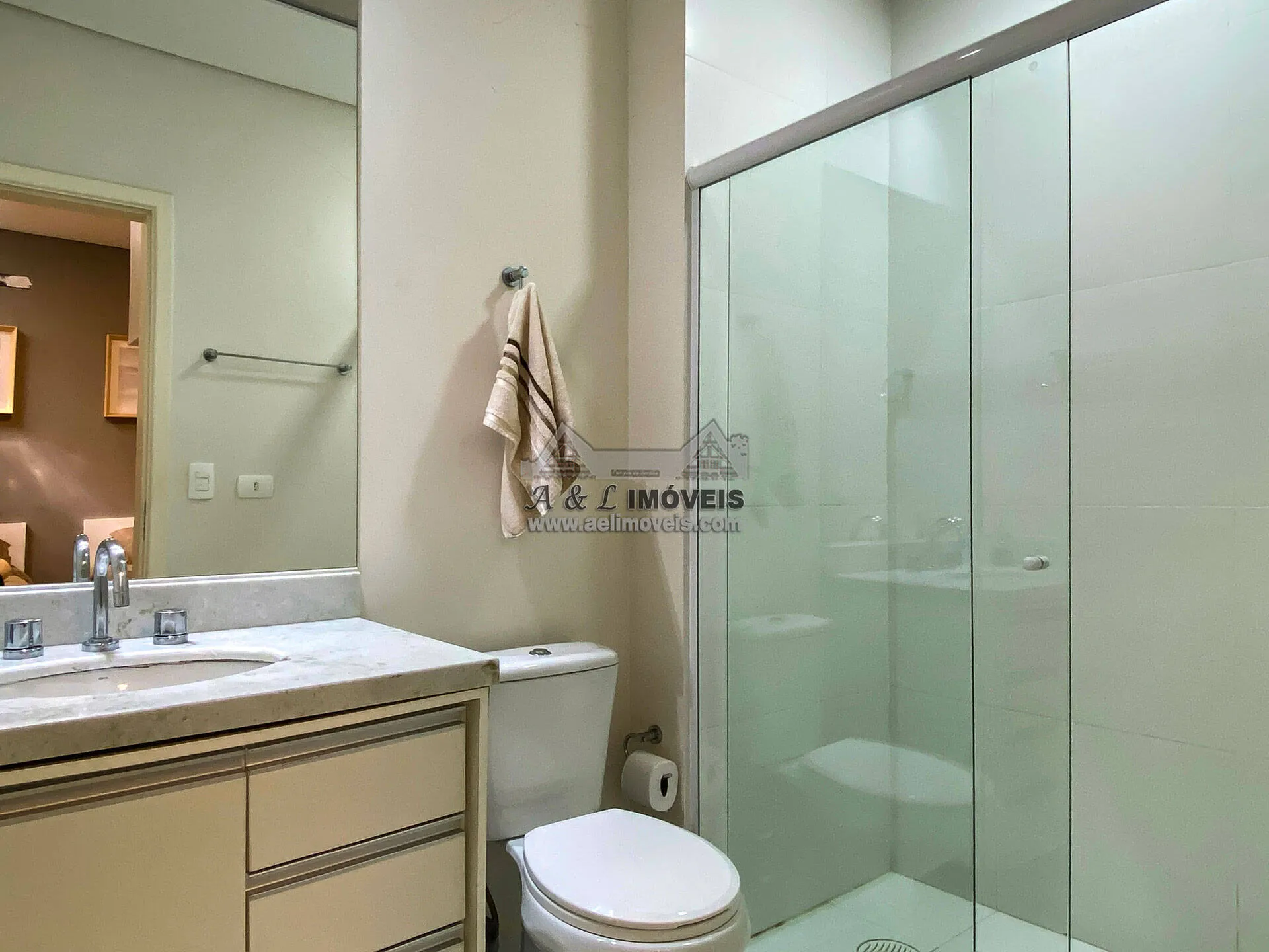 Imagem Apartamento à venda em Campos do Jordão - Duplex próximo ao Capivari