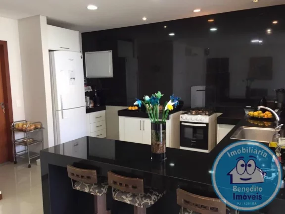 Imagem Vendo casa térrea próximo da praia com 04 suítes R$950.000,00