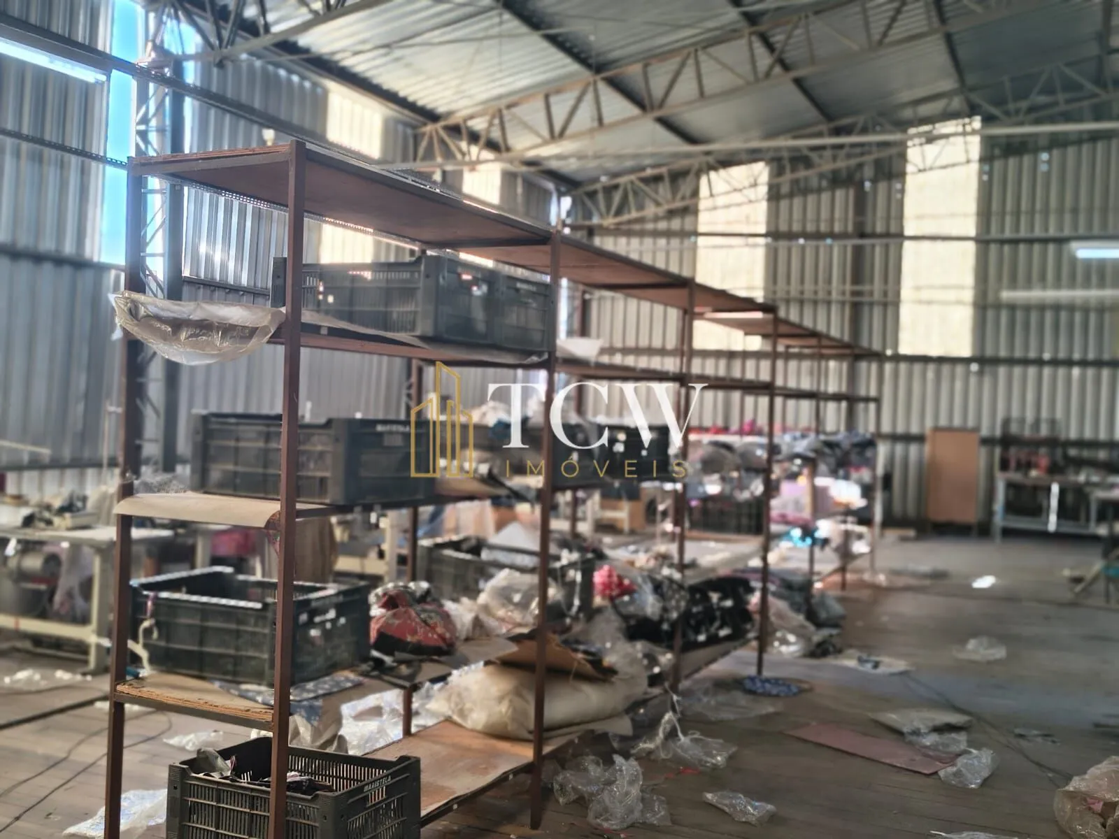 Imagem Galpão Comercial/Industrial à Venda na Capela | 2.521 m² Construídos | Terreno de 2.590 m² | Vinhedo/SP
