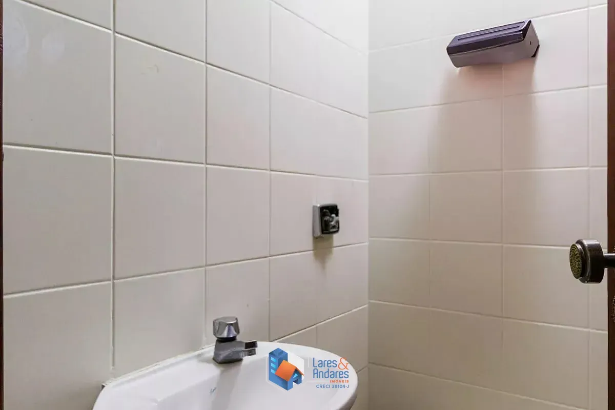 Imagem APTO À VENDA, COM 154M², 4 QUARTOS (1 SUÍTE), SACADA ENVIDRAÇADA, PISO EM PORCELANATO E PLANEJADOS EM TODOS AMBIENTES 8º ANDAR, 2 VAGAS VILA ANDRADE.