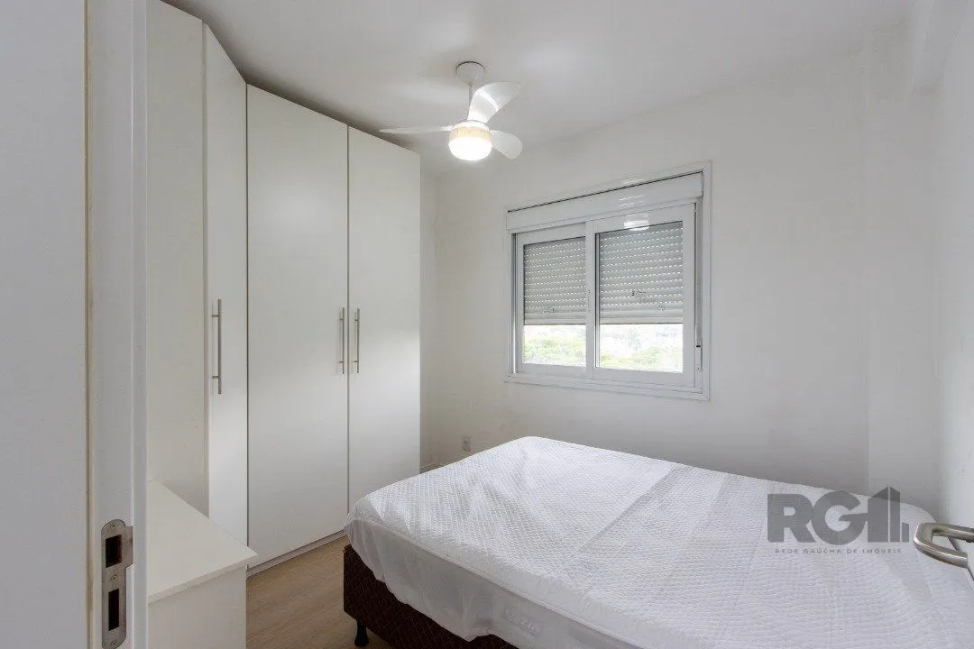 Imagem Apartamento para Venda - 71m², 2 dormitórios, sendo 1 suites, 2 vagas - Camaquã