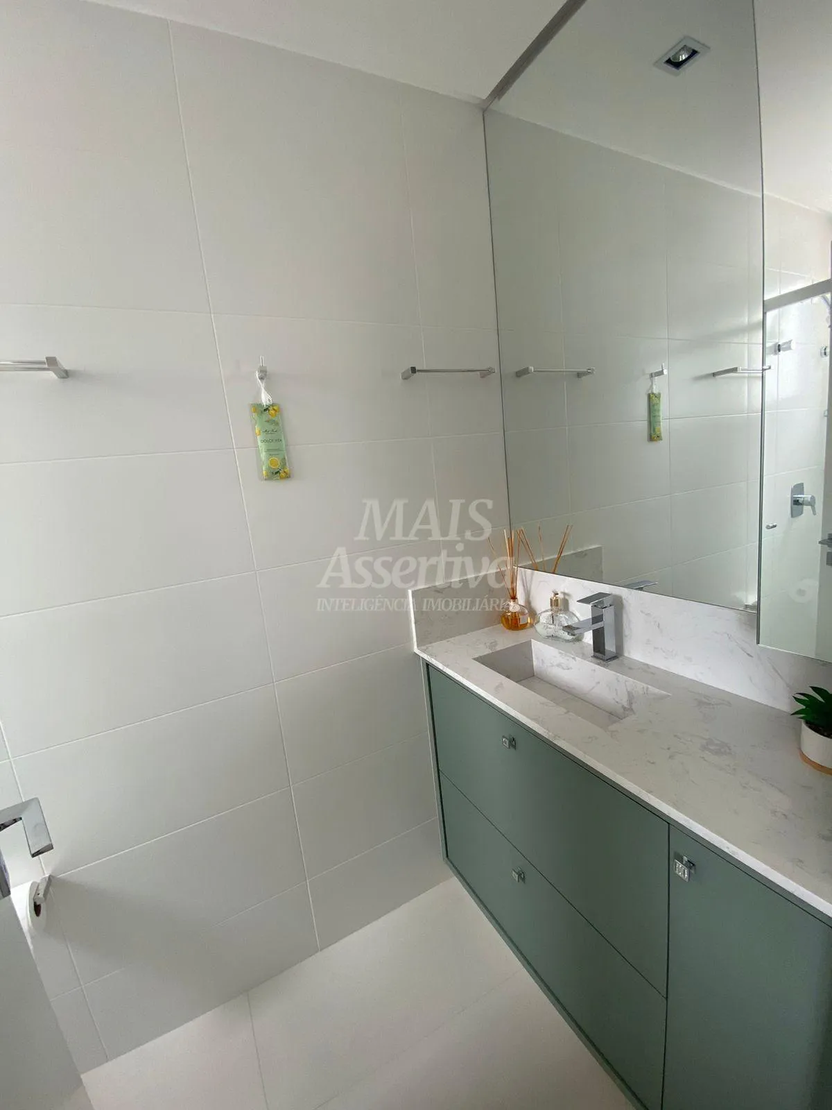 Imagem Excelente apartamento de alto padrão a venda no centro de Balneário Camboriú/SC