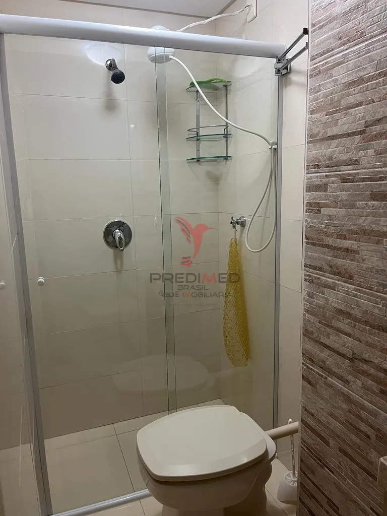 Imagem Apartamento mobiliado, a apenas 100 metros do mar no centro de Balneário Piçarras