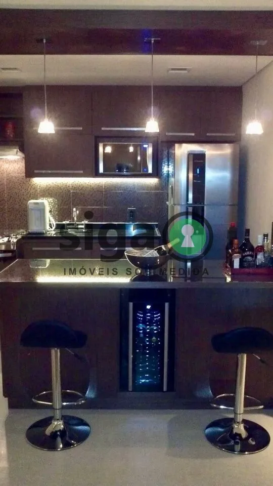 Imagem APARTAMENTO PARA VENDA E LOCAÇÃO COM 1 DORMITORIO MOBILIADO NO CAMPO BELO