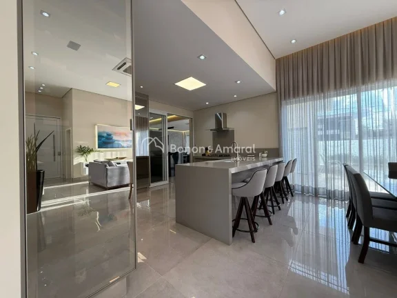Imagem Casa Térrea de Alto Padrão à Venda no Condomínio Villa Bella Siena

Residência térrea com 255 ...