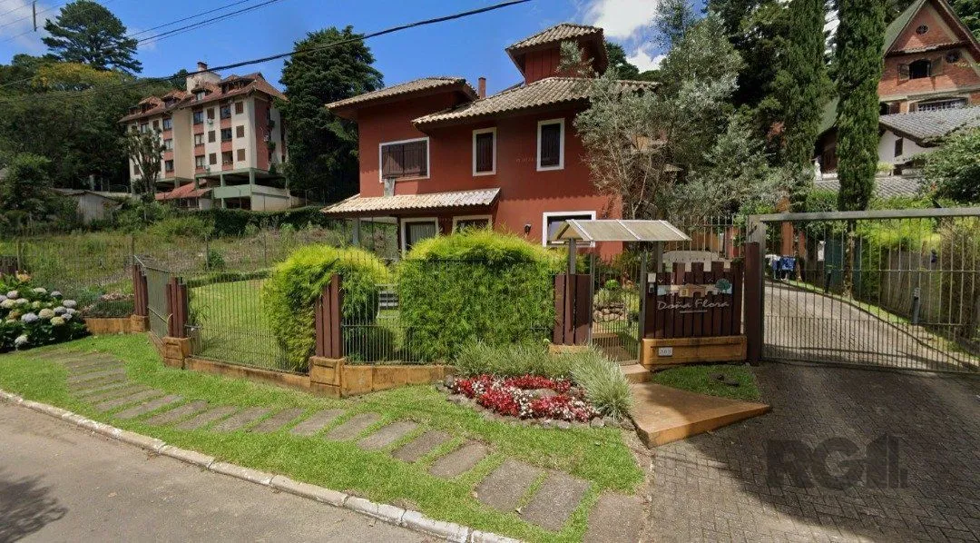 Imagem Casa condomínio | 4 quartos | 1 suíte | 2 vagas | Gramado - RS