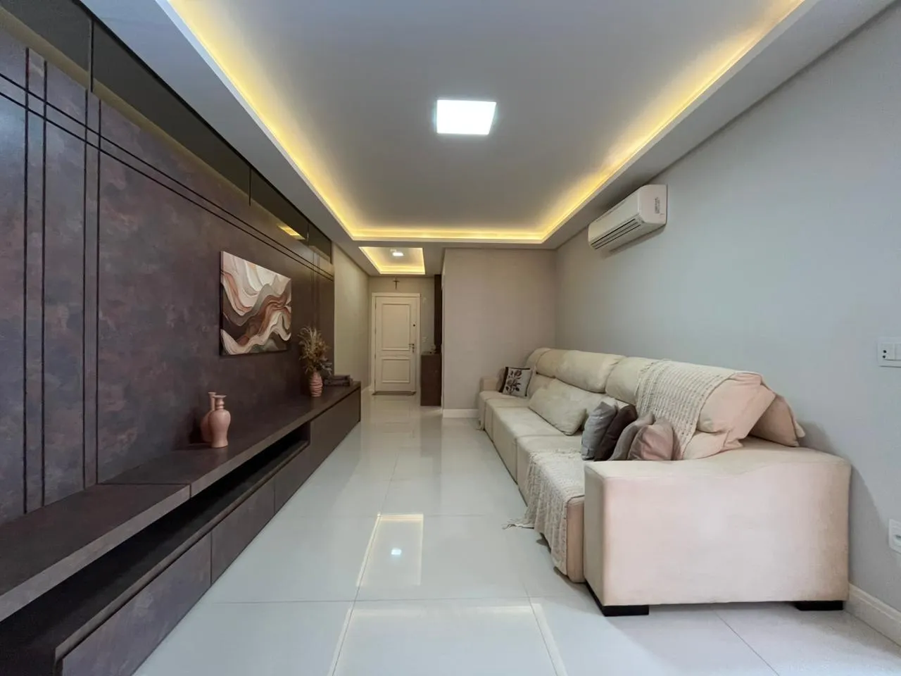 Imagem Apartamento com vista para o mar à venda com 209m2 por R$ 4.200.000,00