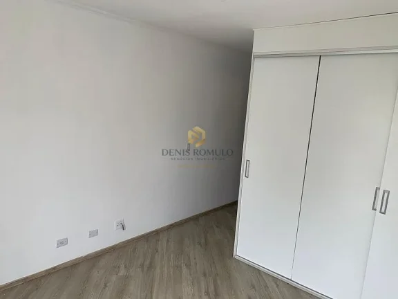 Imagem Casa 3 quartos 1 suíte, 120m², 2 vagas, na V. Isolina Mazzei