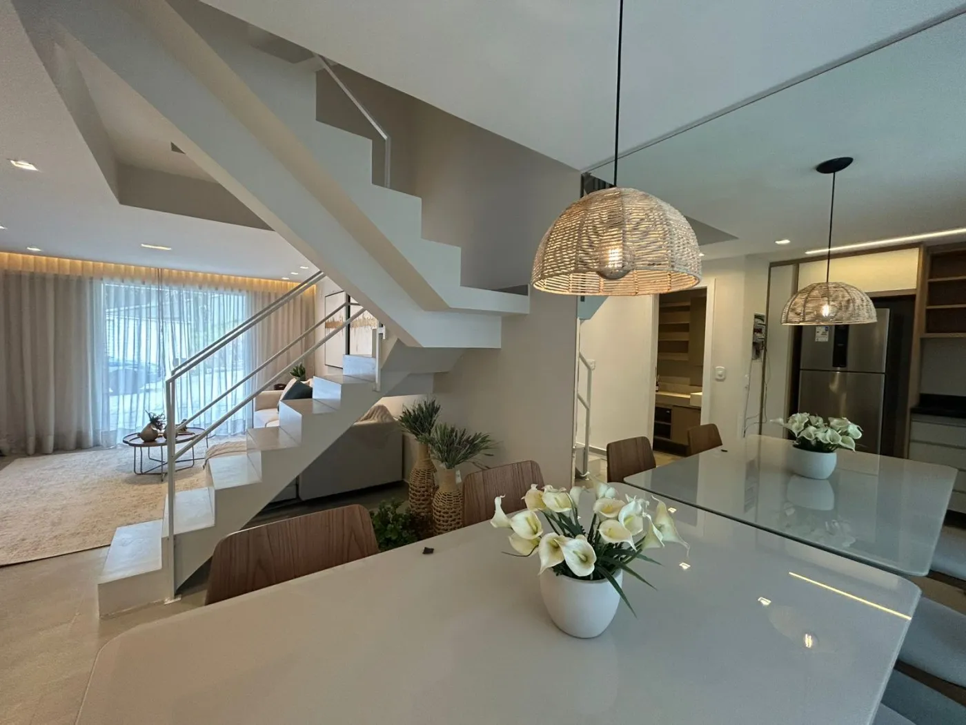 Imagem Casa em Condomínio para Venda em Petrópolis / RJ no bairro Quarteirão Brasileiro