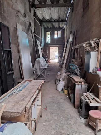 Imagem Vende se Galpão de 350m² em Òtima localização para Comércios em Geral no bairro da Vila Mathias.