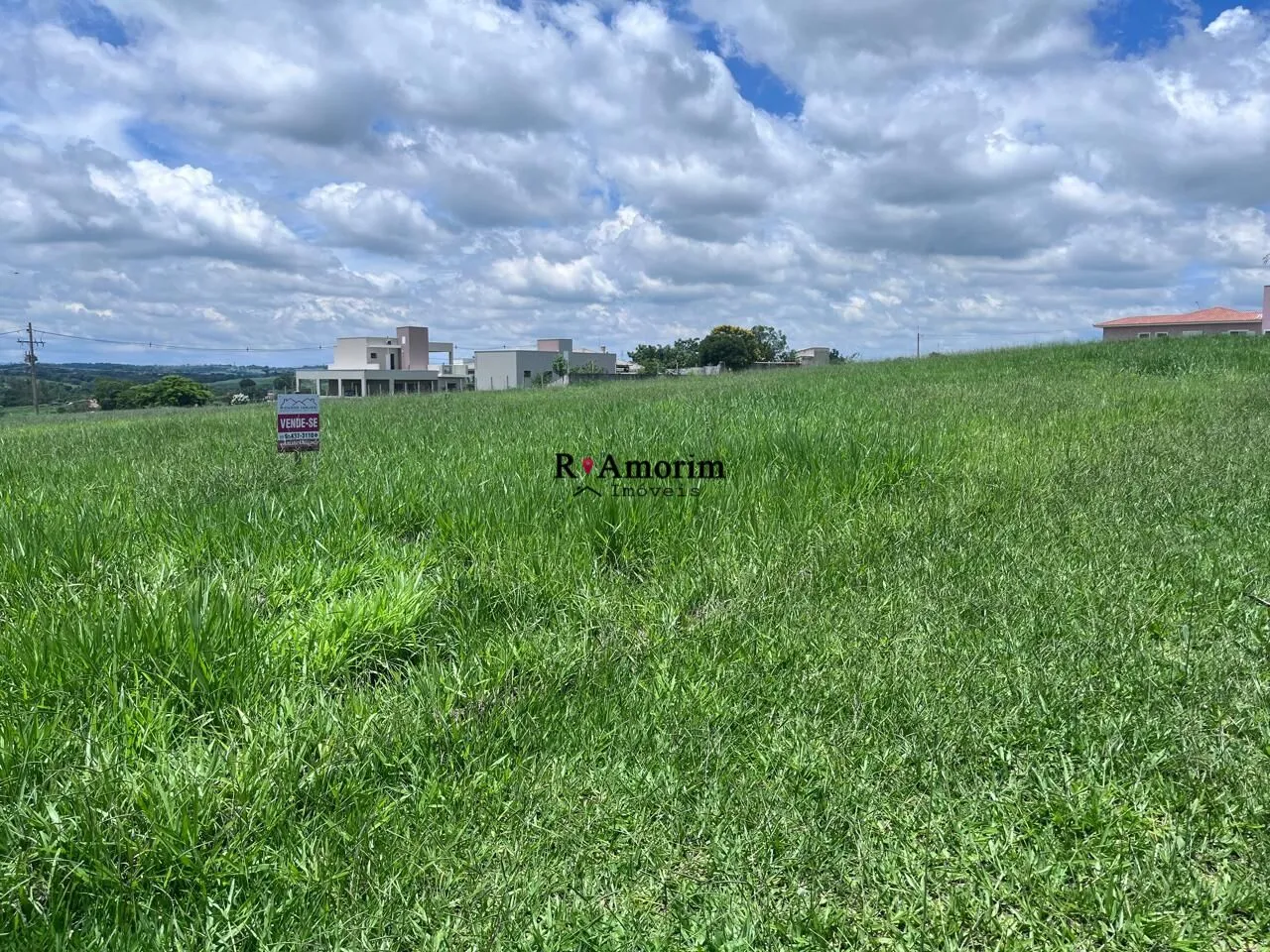 Imagem Terreno com 1.000 metros em Condominio em Itu