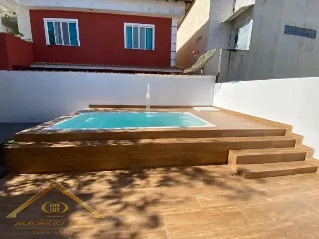 Imagem Casa em Condomínio para Venda em Cabo Frio / RJ no bairro Dunas do Peró