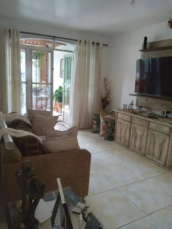 Imagem Casa para Venda em São Paulo, Jardim Regina, 3 dormitórios, 1 banheiro, 3 vagas