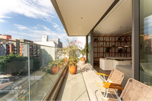 Imagem Viva o extraordinário - Apartamento duplex - 118m² 2 suítes 1 vaga - Cerqueira César / Vila Madalena