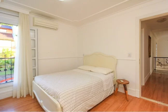 Imagem Casa em Condomínio para venda no bairro Nonoai em Porto Alegre