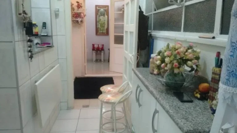 Imagem APARTAMENTO REFORMADO COM 04 QUARTOS NO BARRO PRETO!!!!!!