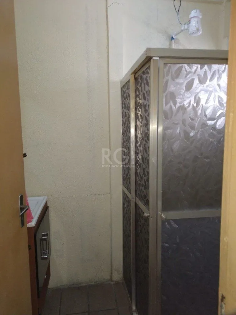 Imagem Casa para Venda - 76m², 5 dormitórios, 3 vagas - Santo Antonio