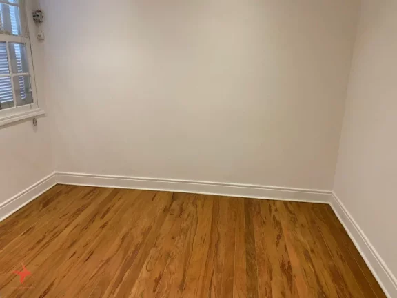 Imagem Casa comercial para locação em São Paulo-SP, bairro Pinheiros: 2 quartos, 2 salas, 2 banheiros, 1 vaga, 110m. Confira!