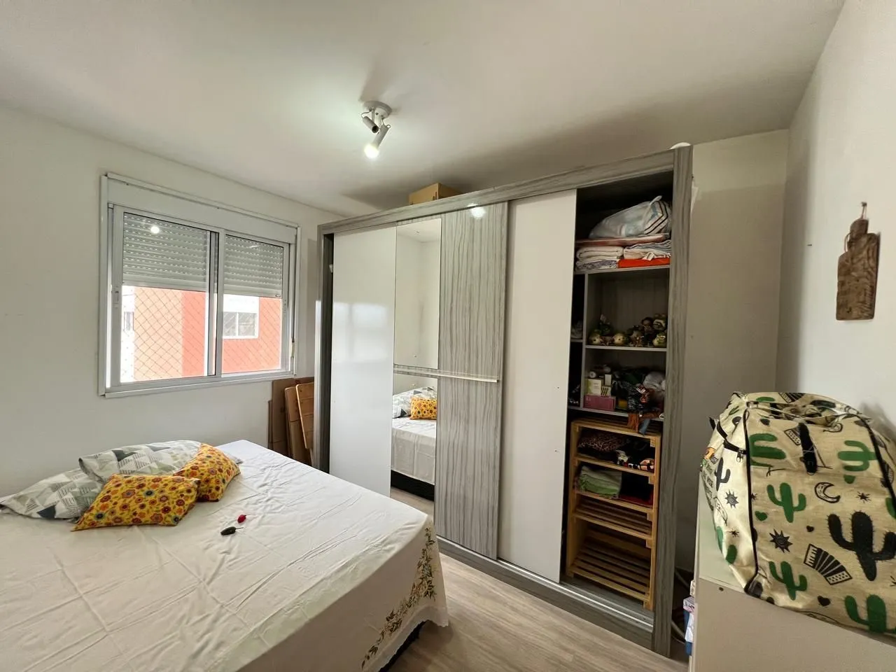 Imagem Apartamento 3 dormitórios, suíte e vista linda - Canto dos Pássaros, POA