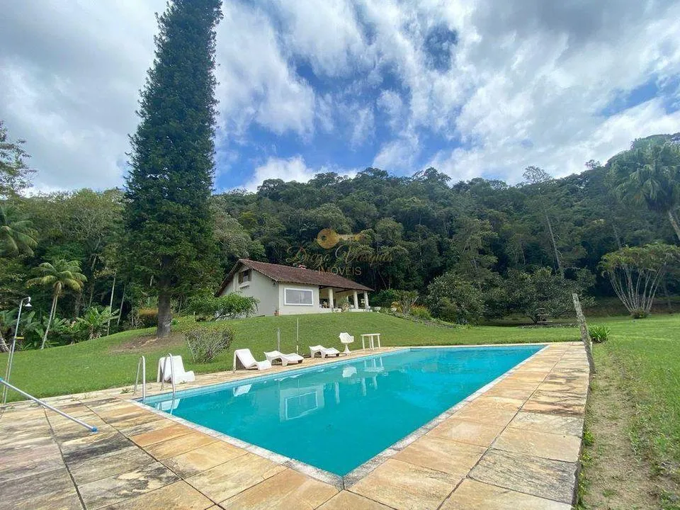Foto do imóvel Casa para Venda em Teresópolis / RJ em canoas
