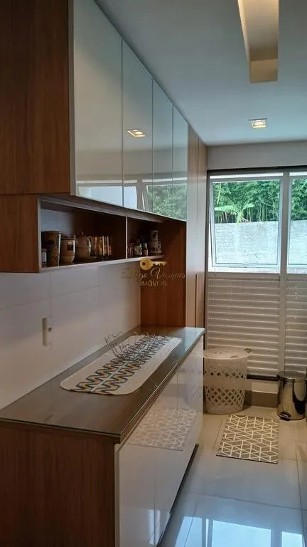 Imagem Apartamento para Venda em Teresópolis / RJ no bairro Agriões