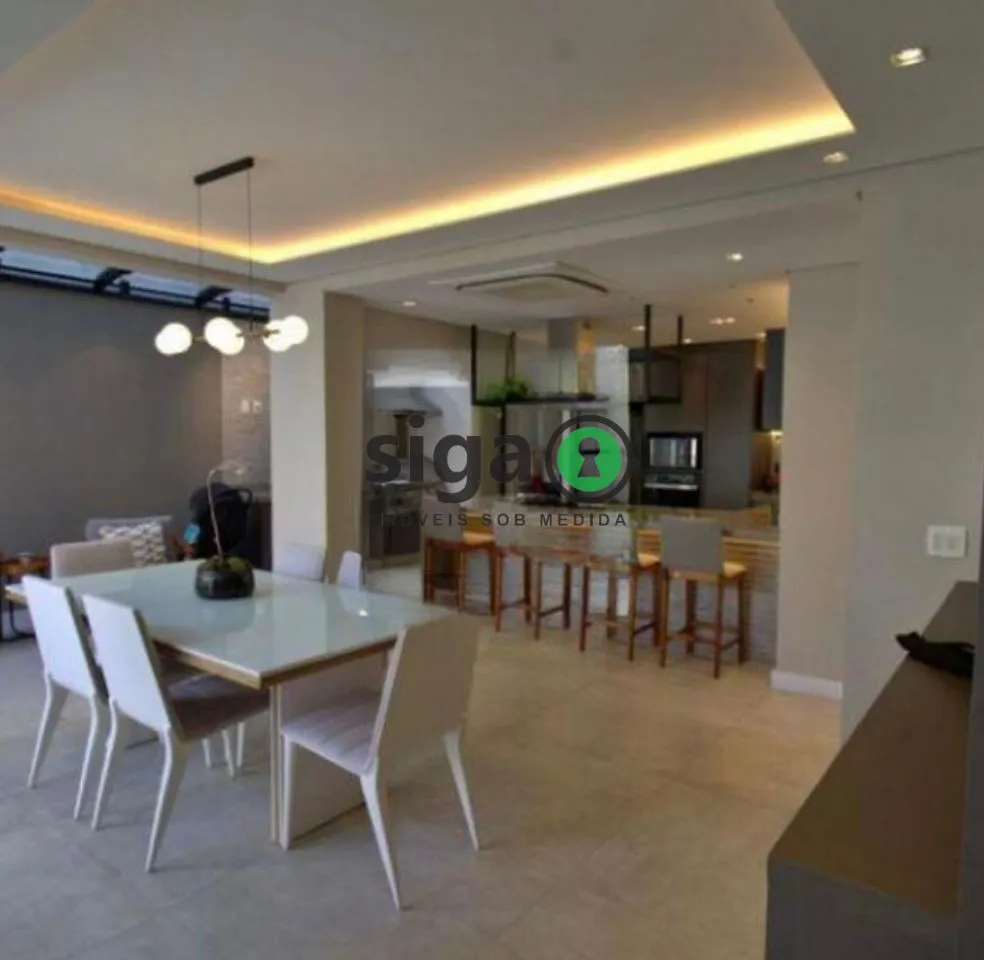 Foto do imóvel Casa em condomínio para venda ou aluguel, de 273m, 5 quartos e 3 vagas.