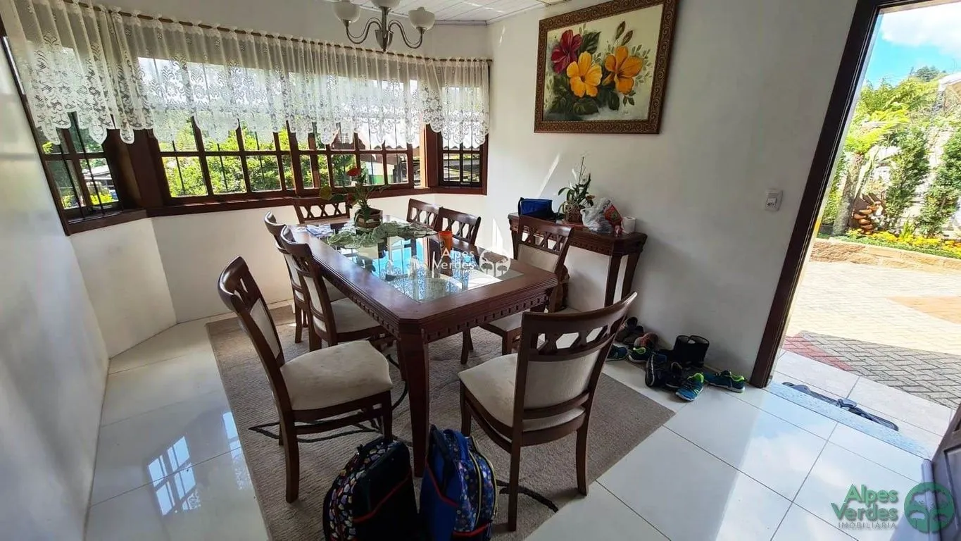 Imagem Vende-se casa no bairro leodoro de azevedo 5 minutos da catedral de pedra