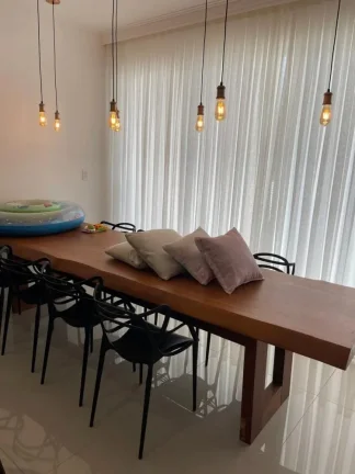 Imagem Casa Alto Padrão em Camboriú - Condomínio Fechado