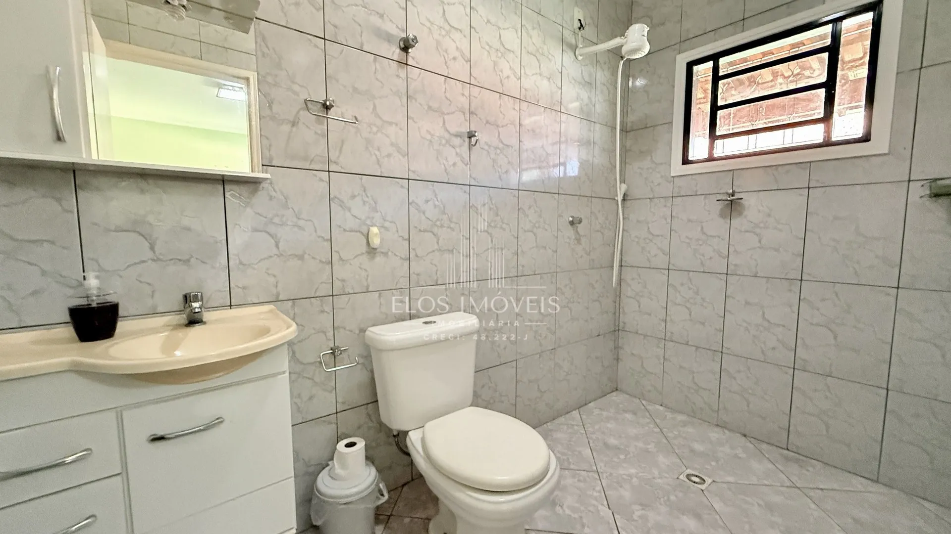 Imagem Chácara de 3 quartos, 250m² no bairro Bairro dos Pires, em Limeira
