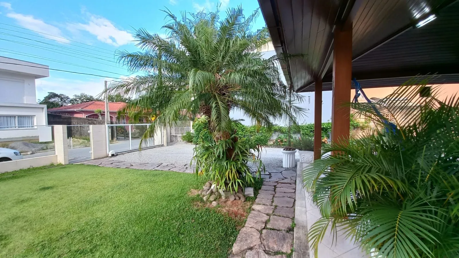 Imagem Chácara à venda l 4 quartos, 1 suíte l 220,7 m² l Aririú da Formiga - Palhoça/SC