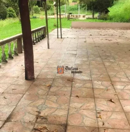 Imagem Chácara à venda, 24.000 m², com 3 casas com suítes, R$ 2.000.000 - Parque da Fazenda - Itatiba/SP