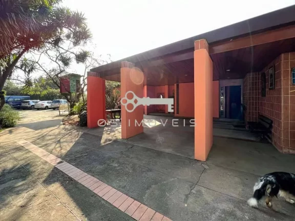 Imagem Fazendinha - 4d/2sts Linda, TÉRREA e contemporânea, piscina, muito espaço!