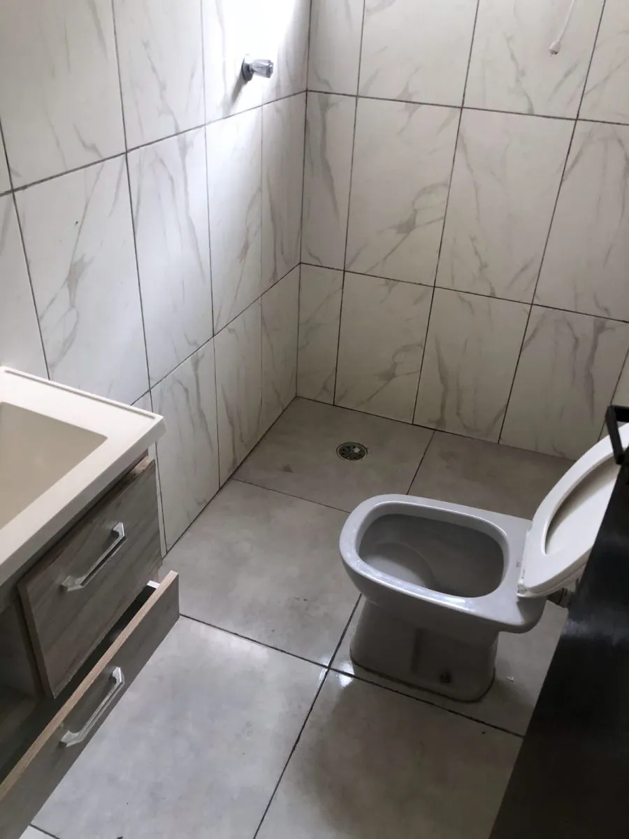 Imagem Sobrado com 4 quartos e 2 vagas de garagem, em São Miguel.