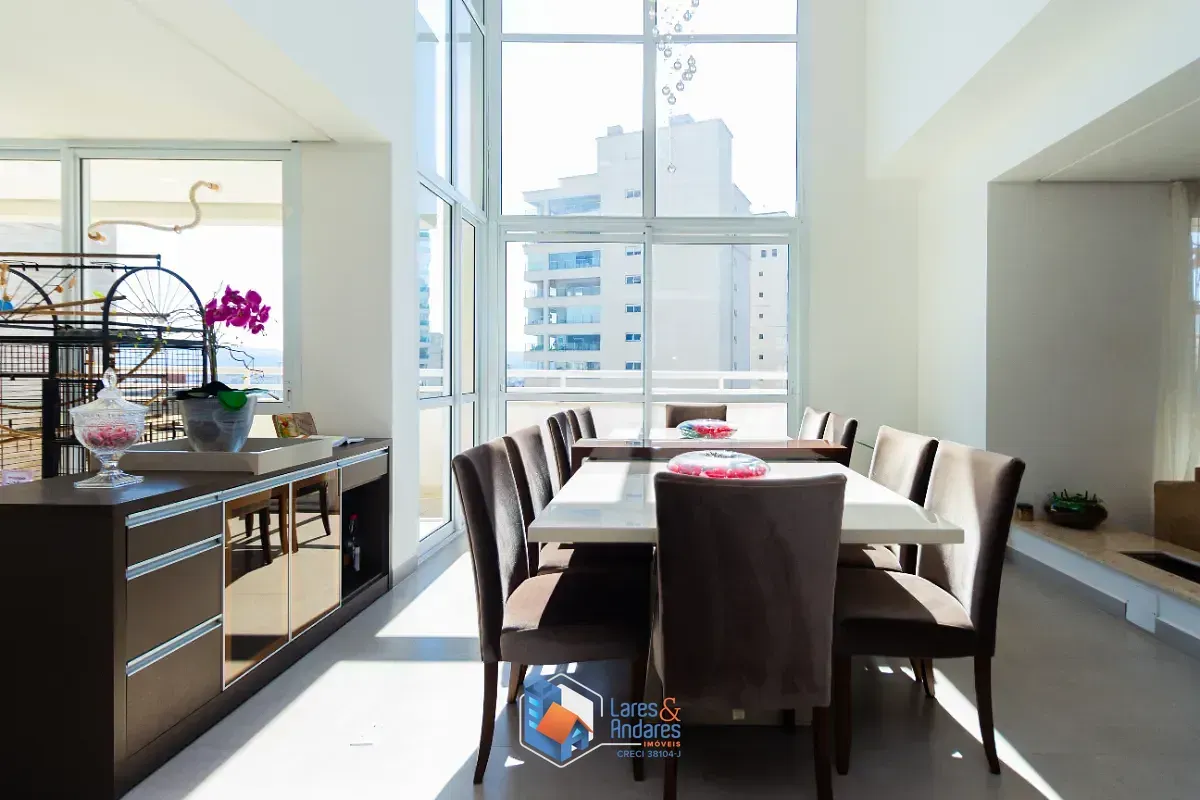 Imagem Cobertura para venda em Santana com 4 quartos, sendo 3 suítes, 315m²