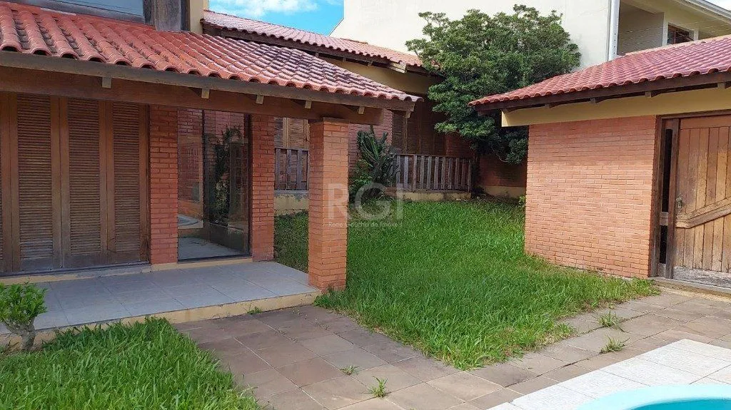 Imagem Casa no bairro Espirito Santo - 3 dormitórios