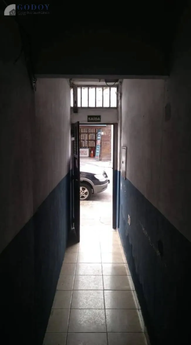 Imagem Oportunidade de Investimento no Centro - 9 Kitnets + Ponto Comercial