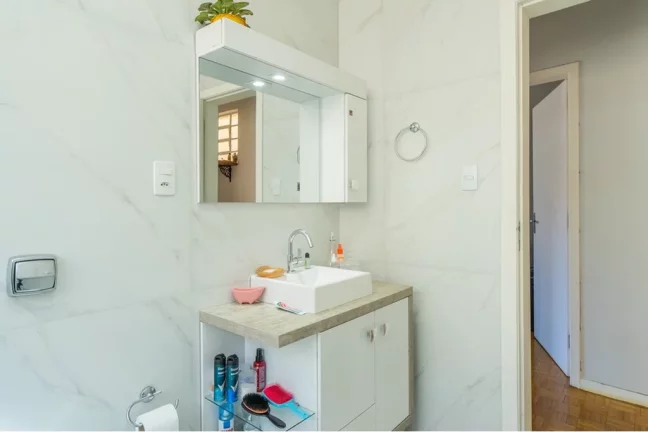 Imagem Apartamento para venda no bairro Medianeira em Porto Alegre