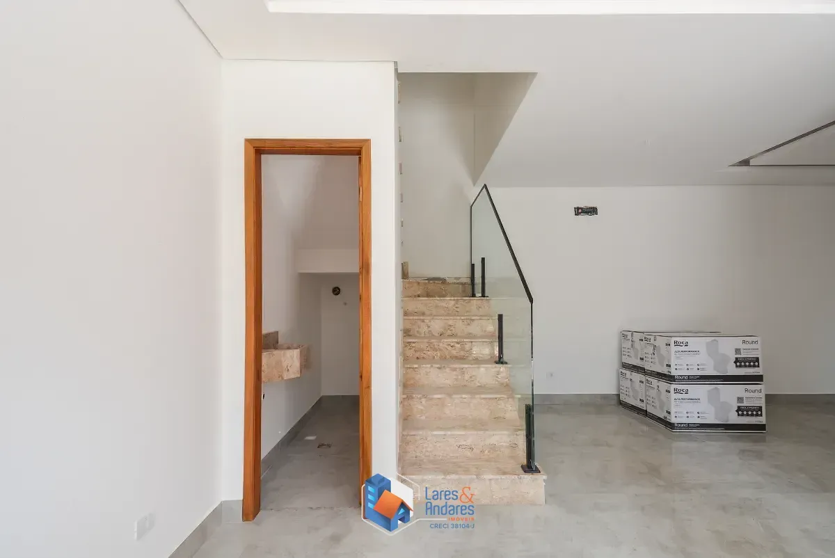 Imagem Sobrado para venda em Vila Gumercindo com 3 quartos, sendo 1 suíte, 150m²