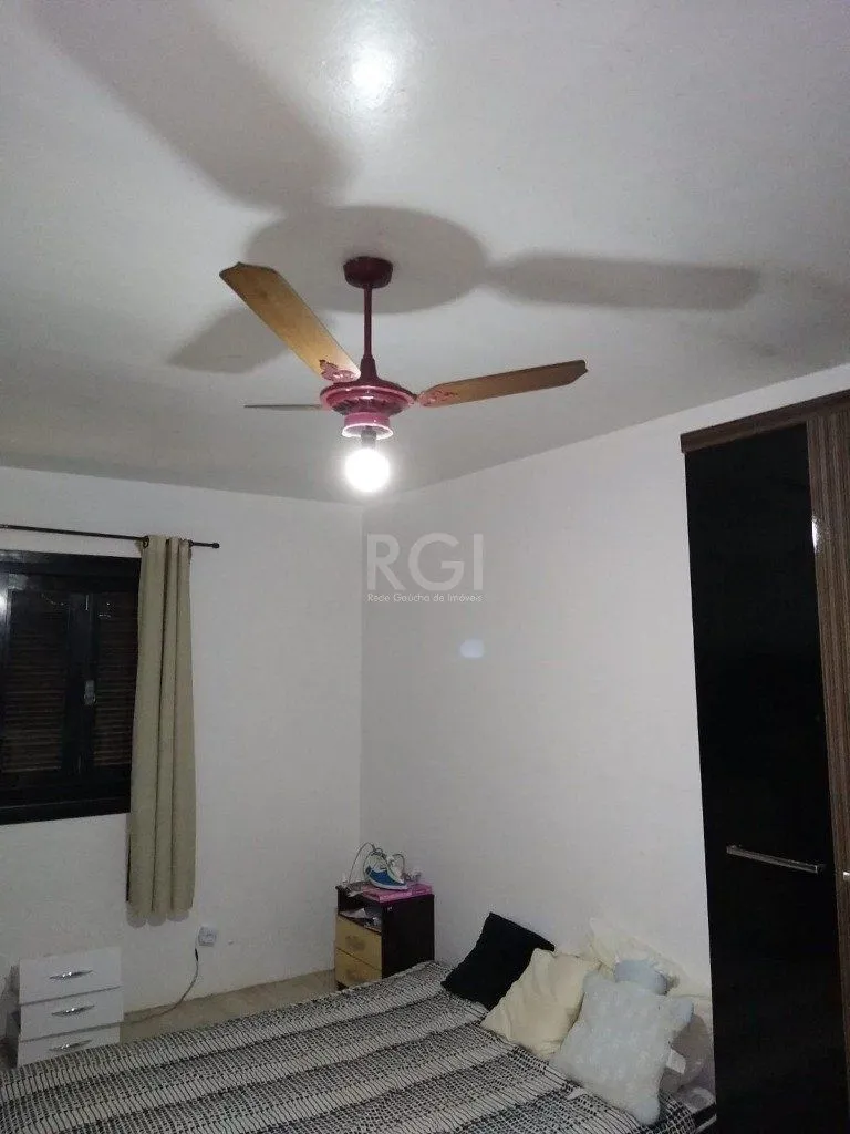 Imagem Casa para Venda - 265m², 5 dormitórios, sendo 2 suites, Floresta
