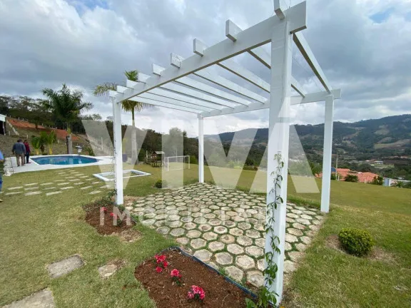 Chácara com 5 Quartos à Venda, 440 m² em Extrema - Extrema