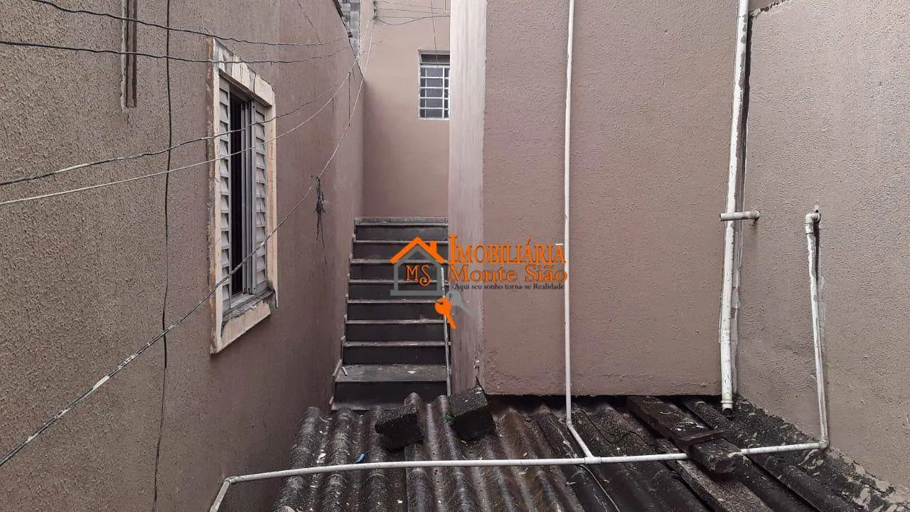 Imagem Casa com 3 dormitórios à venda, 260 m² por R$ 530.000,00 - Jardim Cumbica - Guarulhos/SP