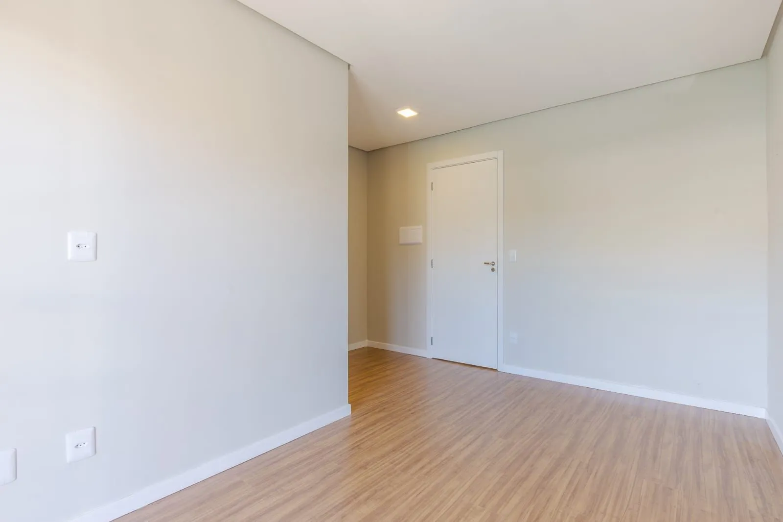 Imagem Casa Condominio para Venda - 94.47m², 3 dormitórios, sendo 1 suites, 1 vaga - Medianeira
