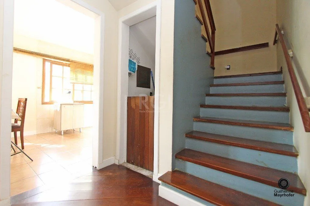 Imagem Casa para Venda - 400m², 5 dormitórios, sendo 1 suites, 3 vagas - Jardim Itu Sabará
