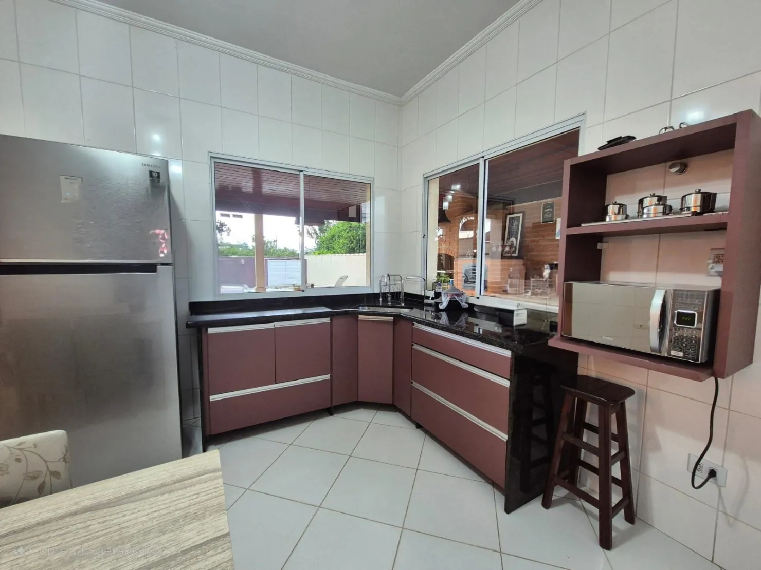 Imagem Luxuosa Casa com Piscina, Área Gourmet e Conexão com a Natureza no Condomínio Real Ville - 435 m² de Terreno